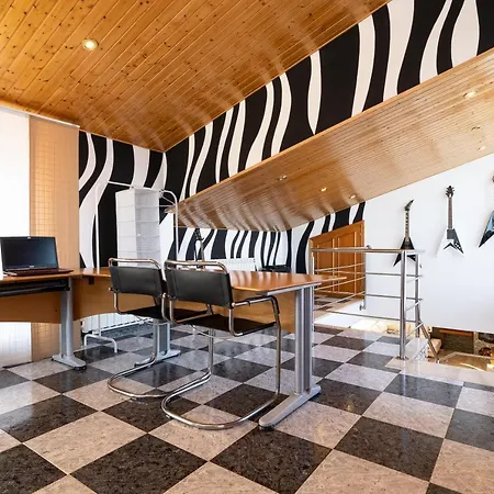 Luxury Rock Tirri Villa Reus